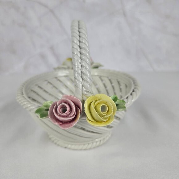 Nuova Capodimonte Porcelain Basket with Pink & Yellow Flowers Vintage Italy - Picture 7 of 14